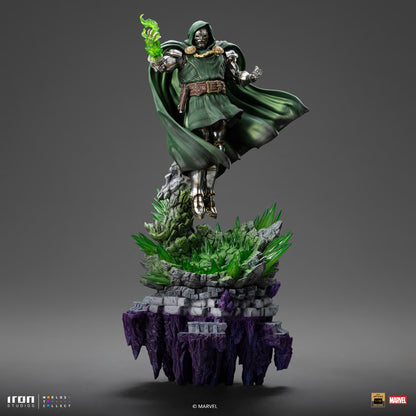 Statue Doctor Doom Deluxe - Infinity Gauntlet Diorama - Art Scale 1/10 - Iron Studios