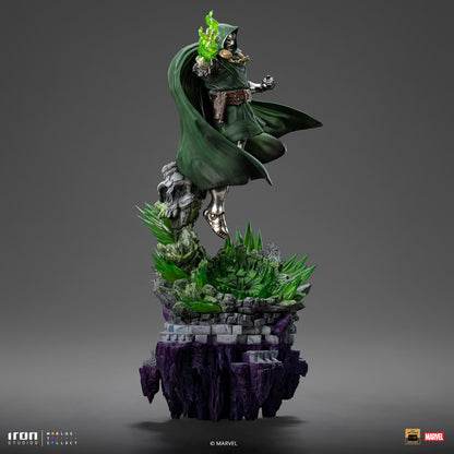 Statue Doctor Doom Deluxe - Infinity Gauntlet Diorama - Art Scale 1/10 - Iron Studios