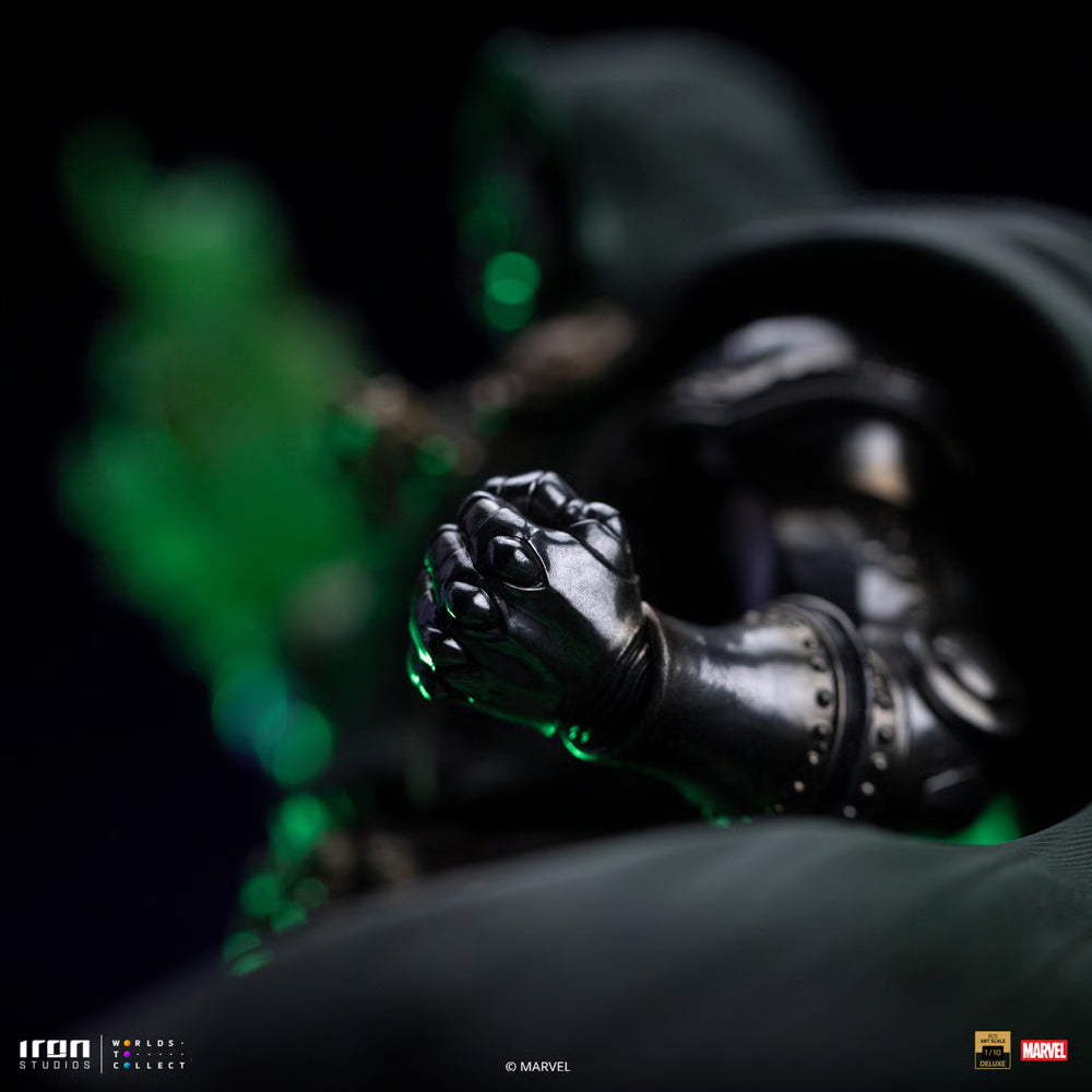 Statue Doctor Doom Deluxe - Infinity Gauntlet Diorama - Art Scale 1/10 - Iron Studios