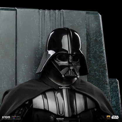 Star Wars – Darth Vader on Throne Deluxe Art Scale 1/10 Statue Iron Studios